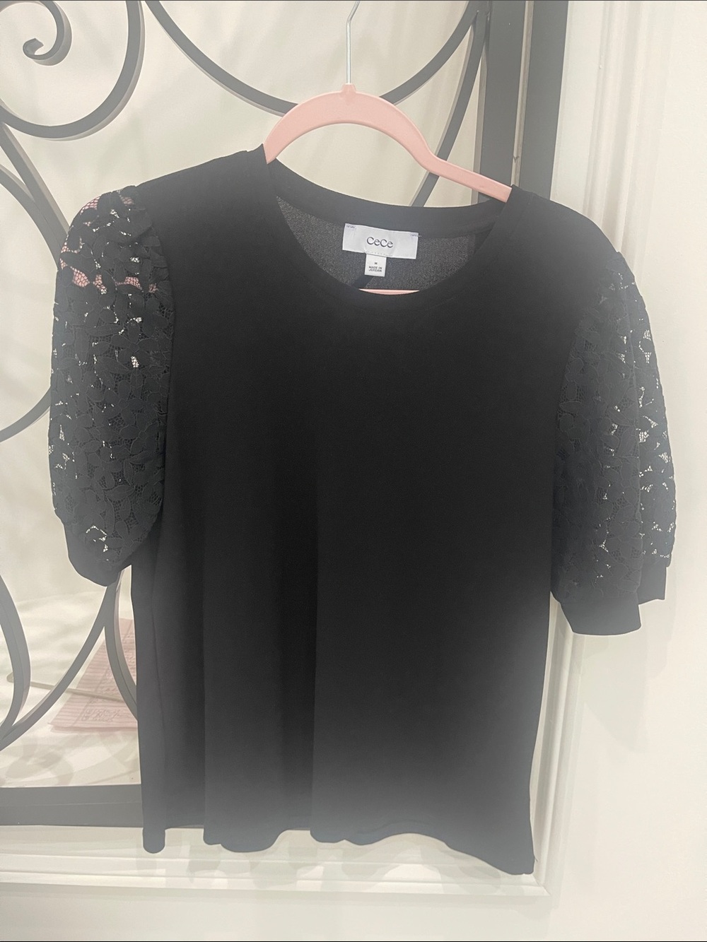 CeCe Black Lace Puff Sleeve Tee Top-size medium